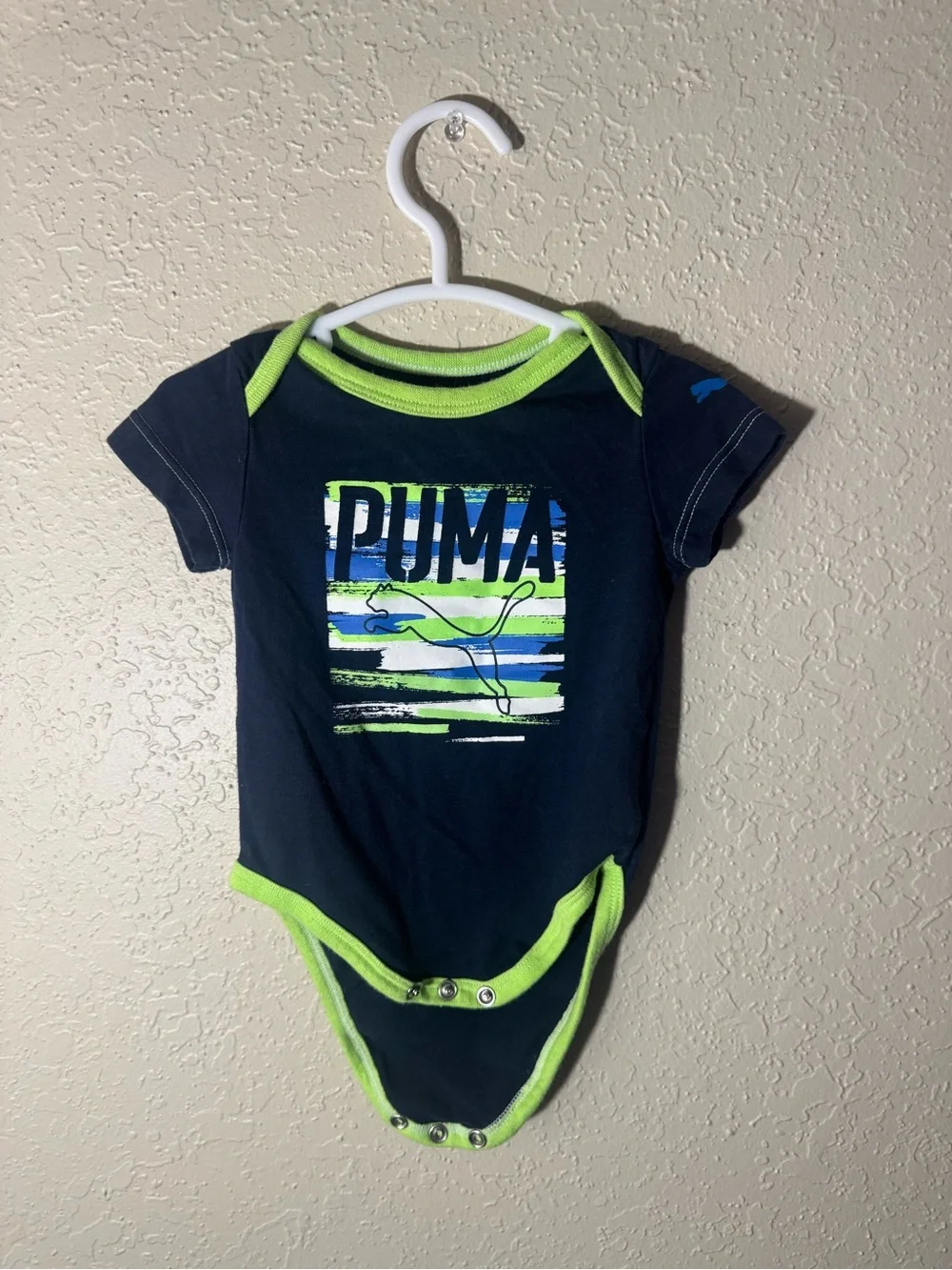 Puma Baby Boy 0-3M Bodysuit Lot 4 Pack Short Sleeve Onesies